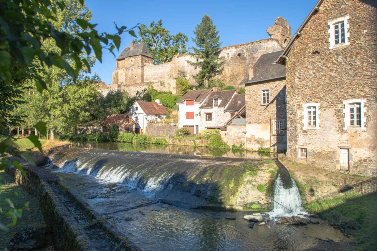 Villa Au Bord De La Rivier Segur-le-Chateau Exterior photo